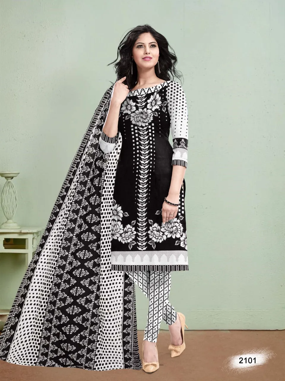 Meenaxi Cotton Black White Casual Cotton Daily Wear Salwar Kameez